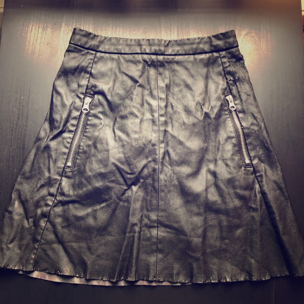 H&M black skirt